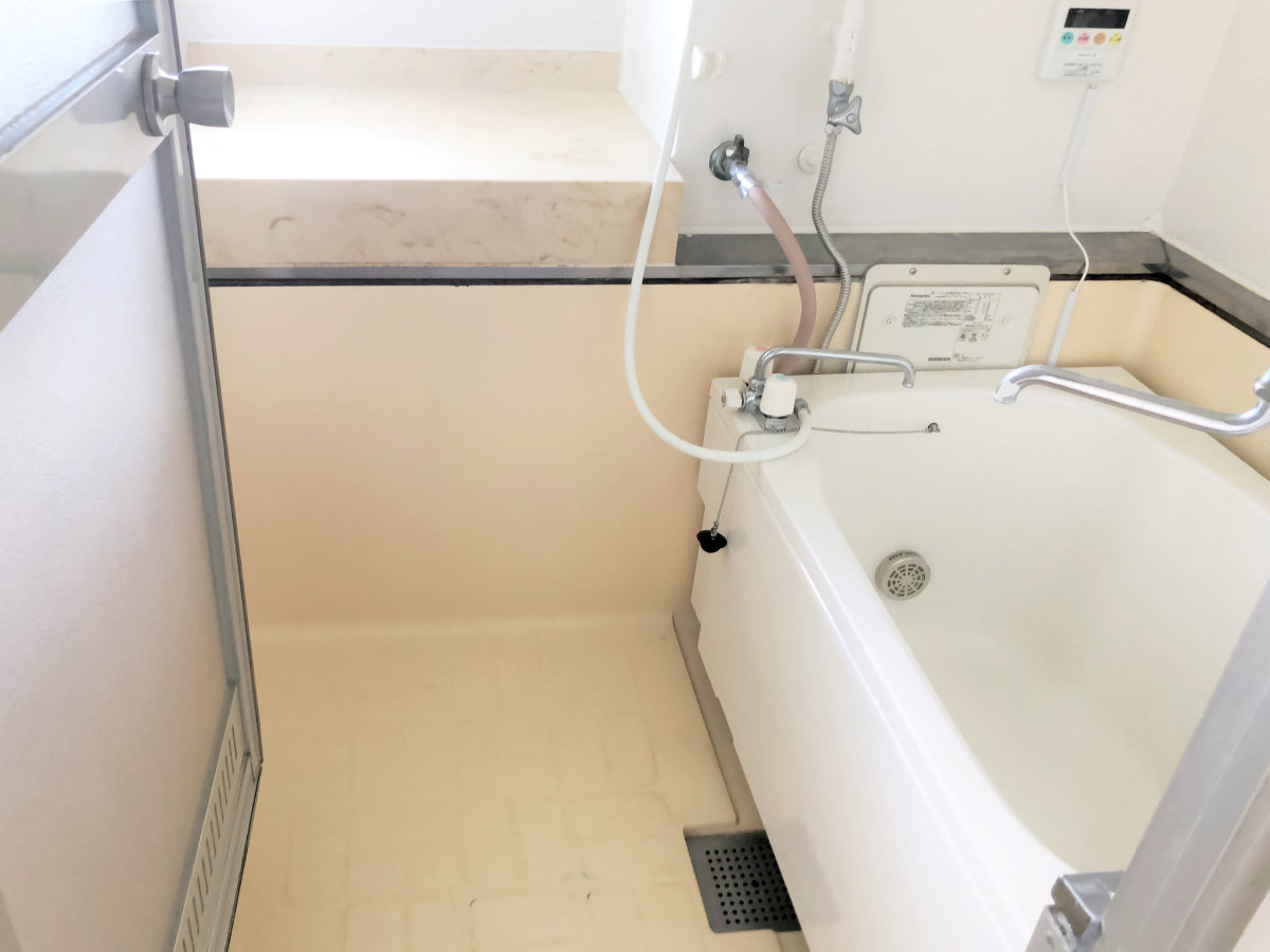 シャワールーム