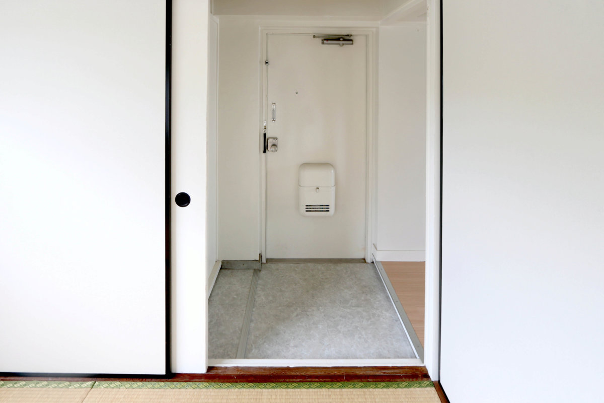 玄関